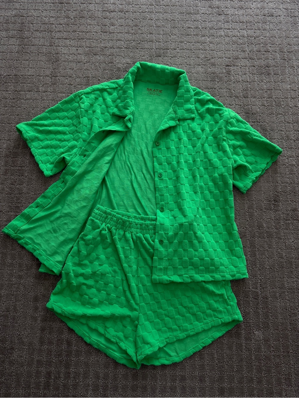 Skatie Bright Green Textured Swim Coverup Set - Picture 3 of 4